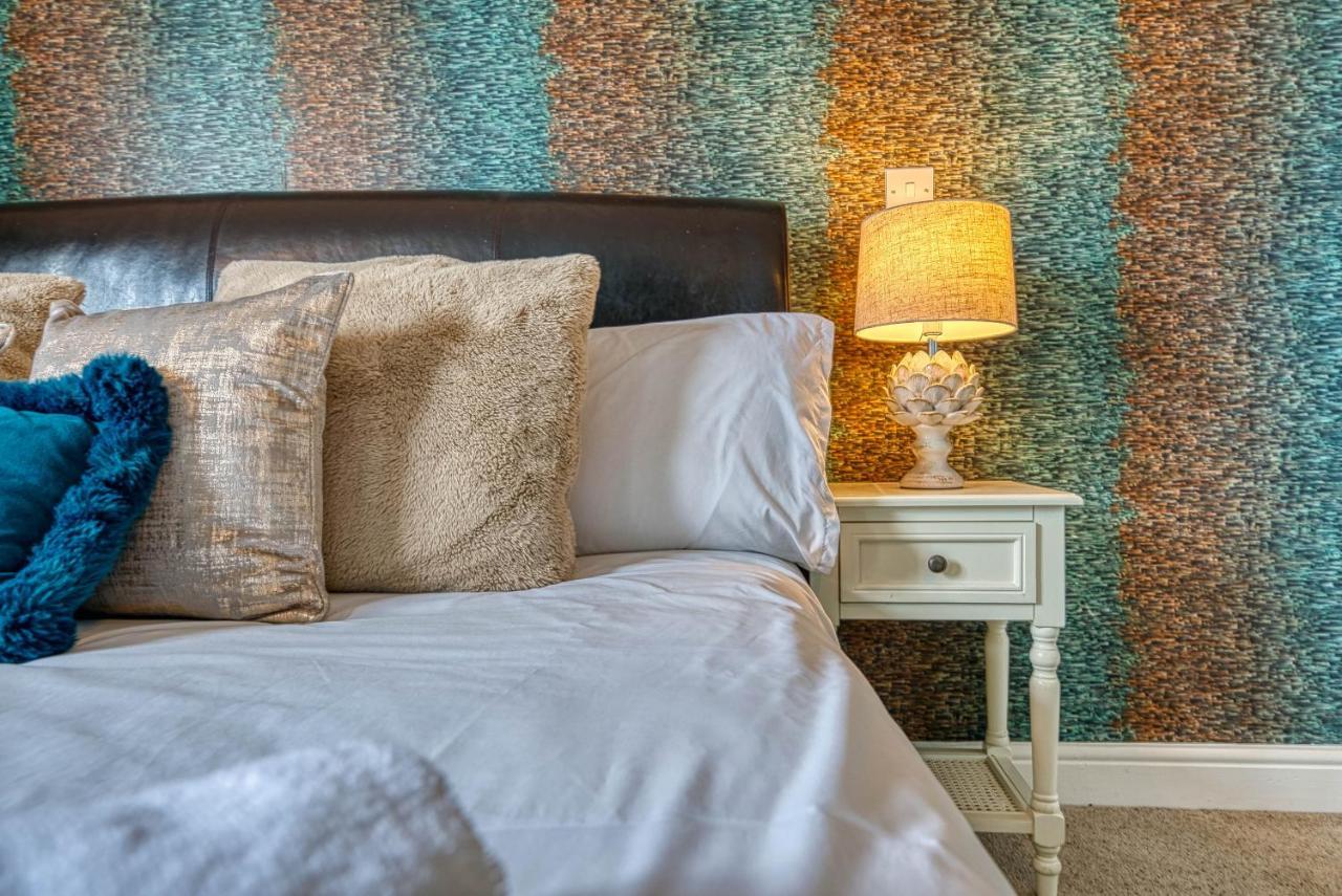 Capri 13 Sa - Contemporary 2 Bedroom House In Loughborough With Free Parking, Close To Loughborough University & M1 Motorway エクステリア 写真